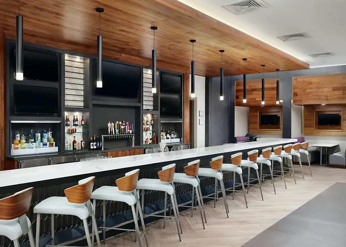 Embassy Suites By Hilton Atlanta Airport North