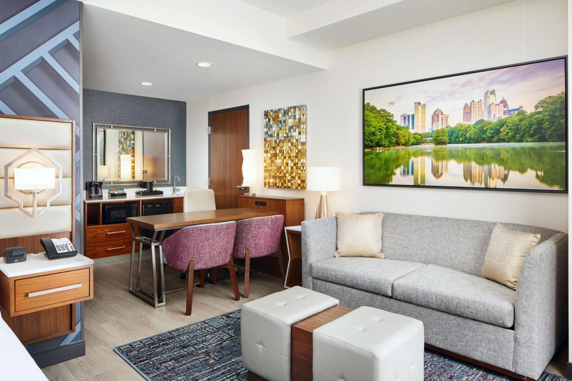 Embassy By Hilton Atlanta Airport North 4*