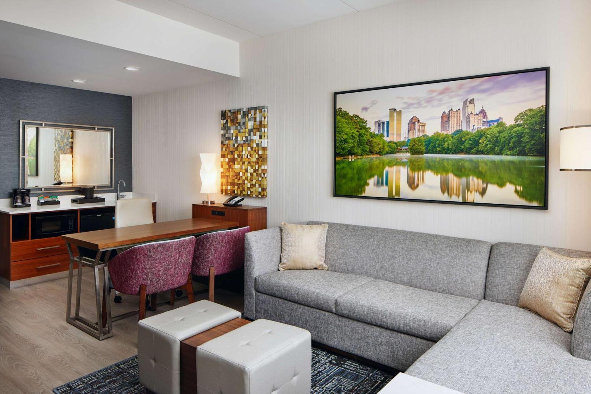 Hotel Embassy By Hilton Atlanta Airport North